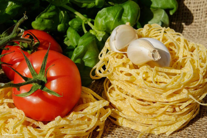 noodles-2150181_1920
