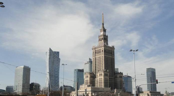 Jak odbudowywano Warszawę po wojnie?